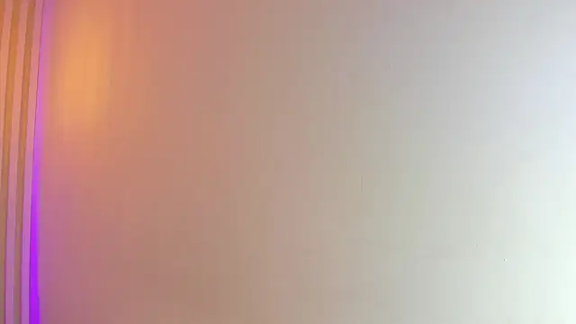 Snapshot of babe_katty chatting on December 14, 2025, 12:32 pm babe katty online show from December 14, 2025, 12:32 pm