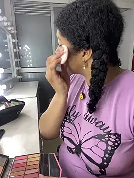 Dakota Mars online show from April 22, 2026, 3:53 am