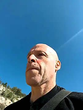 Snapshot of fergi1999 chatting on January 16, 2026, 9:02 am fergi1999 online show from January 16, 2026, 9:02 am