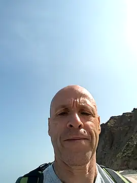 fergi1999 online show from May 9, 2026, 6:29 am