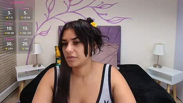 Lia Blake  online show from September 11, 2025, 12:05 pm