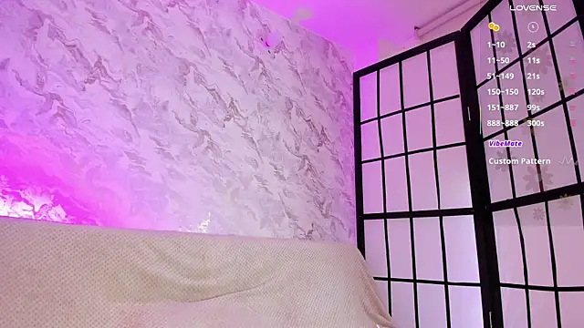 missweetpeach online show from March 30, 2026, 11:39 pm