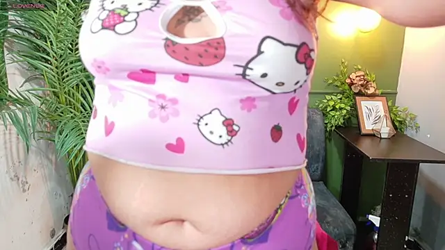 sweety smilee online show from February 21, 2026, 7:37 pm