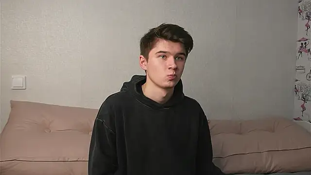 SherlockMax online show from October 19, 2025, 8:42 pm