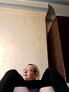 VikaKing online show from March 22, 2026, 7:28 pm