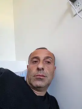 NY-DuDu online show from October 4, 2025, 3:32 pm