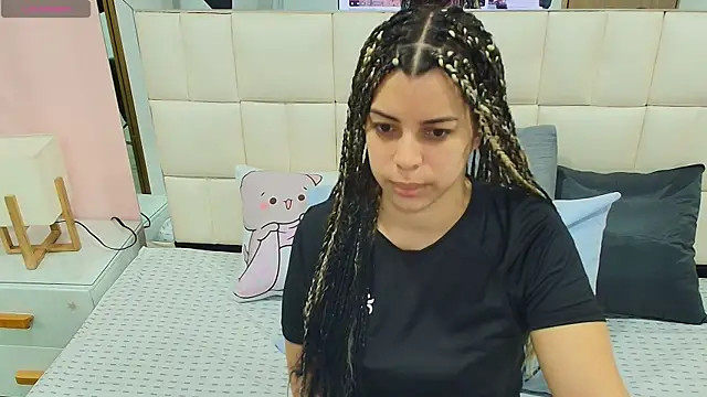 gisell gomez online show from November 26, 2025, 1:12 pm