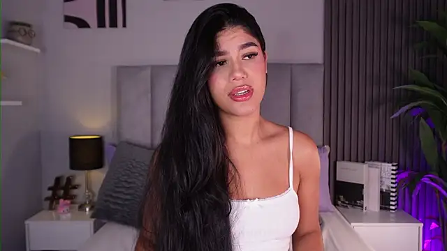 barbaramarmol online show from April 21, 2026, 12:44 pm