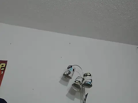 Thomasjons  online show from October 13, 2025, 10:59 am