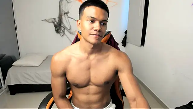 jeanfran ferrer online show from November 16, 2025, 6:24 pm