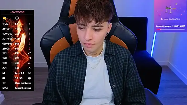 imlaiaaa online show from September 19, 2025, 9:59 pm