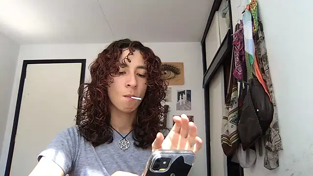 camille delrey online show from April 1, 2026, 7:11 pm