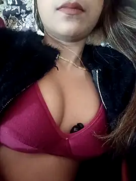 Snapshot of payalsharma95 chatting on December 4, 2025, 4:48 pm payalsharma95 online show from December 4, 2025, 4:48 pm