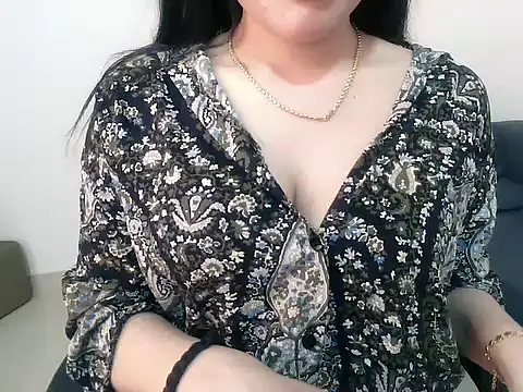 Hazel Angel online show from September 26, 2025, 2:04 am