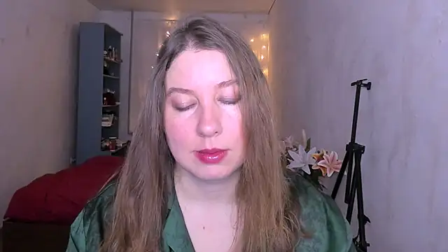 NancySanders online show from February 5, 2026, 4:28 am