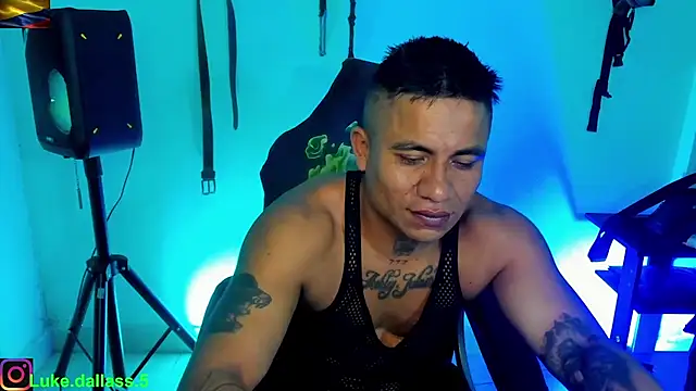 zeus 7777 online show from December 16, 2025, 8:36 pm