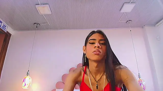 LissyAndrade online show from October 10, 2025, 7:13 pm