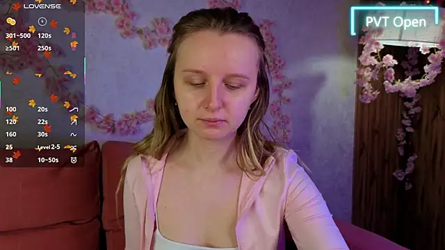 Rina Panic online show from November 27, 2025, 1:07 am