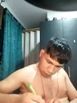 axelvega  online show from March 8, 2026, 5:22 am