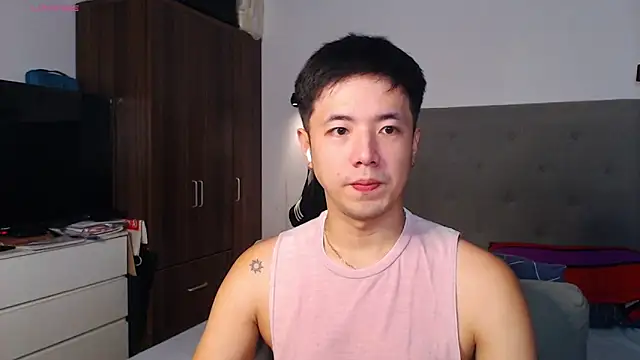 Addictiveboi online show from February 2, 2026, 4:00 am