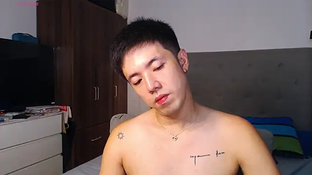 Addictiveboi online show from February 4, 2026, 3:45 am