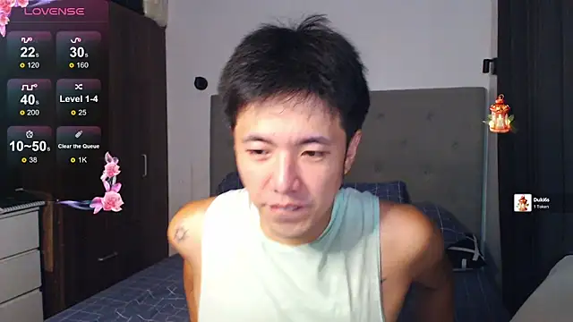 Addictiveboi online show from April 18, 2026, 3:21 am