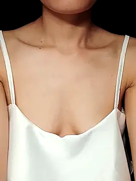 Hinna x online show from September 11, 2025, 9:48 pm