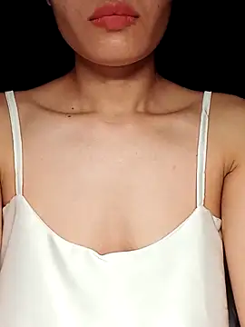 Hinna x online show from September 20, 2025, 9:49 pm