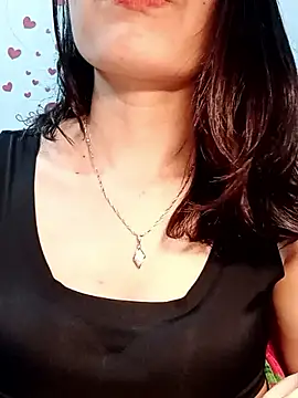 Hinna x online show from March 9, 2026, 1:37 pm