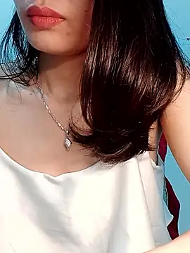 Hinna x online show from April 20, 2026, 9:01 am