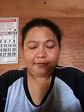 Perfect smile01 online show from November 25, 2025, 1:16 am