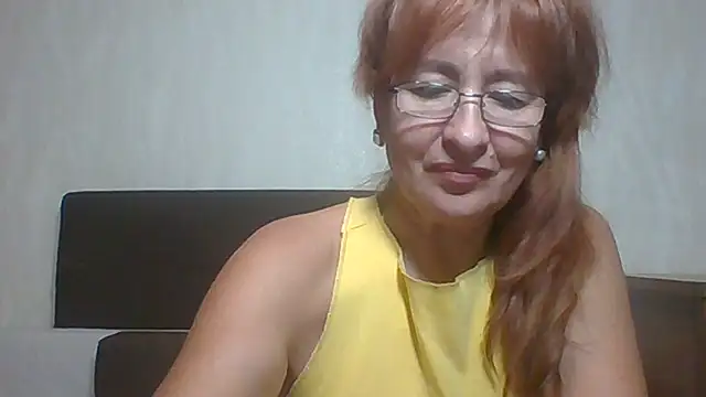 Snapshot of Marellaa chatting on September 11, 2025, 7:25 pm Marellaa online show from September 11, 2025, 7:25 pm