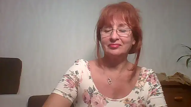 Snapshot of Marellaa chatting on September 18, 2025, 6:43 pm Marellaa online show from September 18, 2025, 6:43 pm