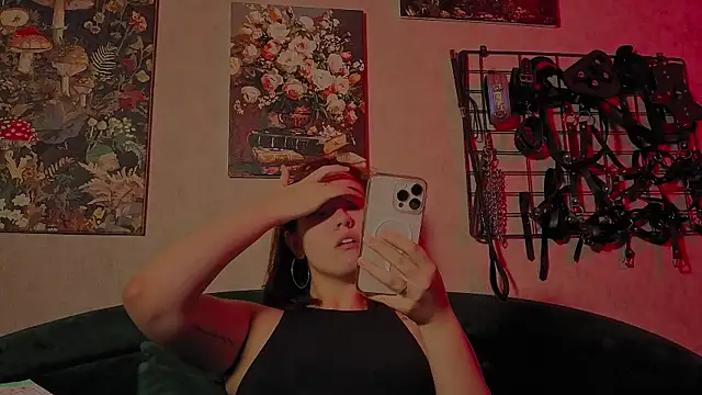 the high priestess online show from March 24, 2026, 2:49 am