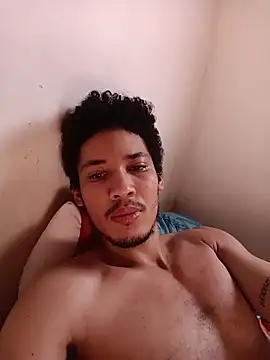 RuiMaddoox online show from November 23, 2025, 1:44 pm