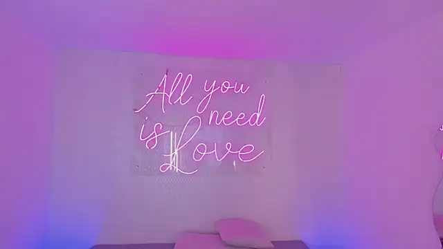 aleksandramiller  online show from March 30, 2026, 12:39 pm