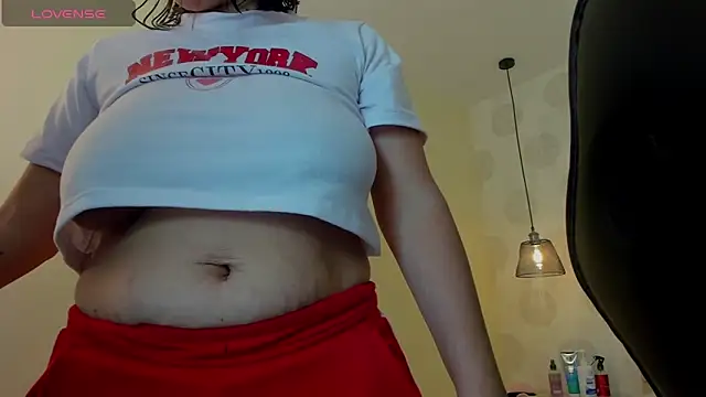 GIANAMILLER6 online show from October 1, 2025, 12:11 pm