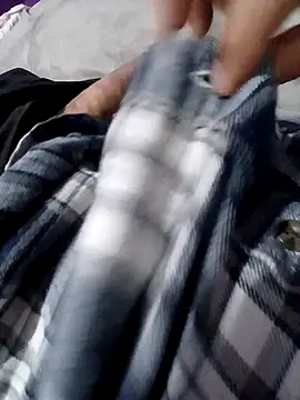 Mounstro3 online show from November 11, 2025, 5:40 am