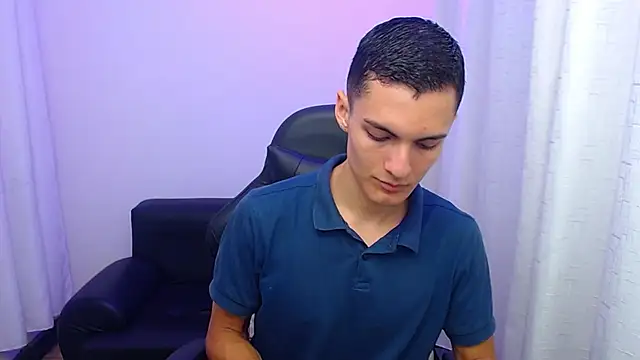 Matiius18 online show from March 29, 2026, 2:06 pm