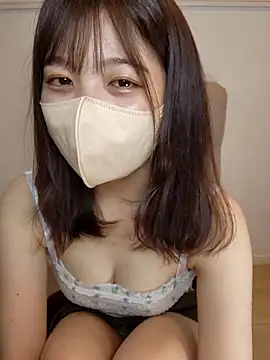 Sakura-japanese- online show from May 11, 2026, 12:27 am