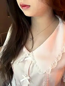 Snapshot of Nana_kute20 chatting on September 9, 2025, 4:17 pm Nana kute20 online show from September 9, 2025, 4:17 pm