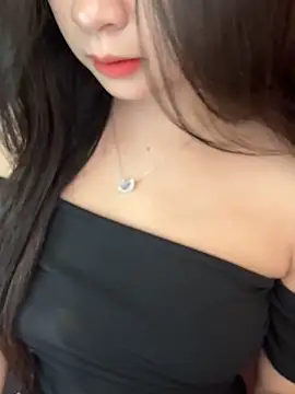 Snapshot of Nana_kute20 chatting on October 21, 2025, 6:03 am Nana kute20 online show from October 21, 2025, 6:03 am