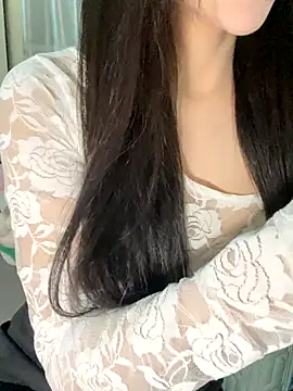 Dior baby online show from September 10, 2025, 1:49 am