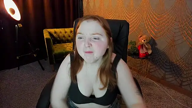 KattyRose8 online show from April 21, 2026, 5:39 pm