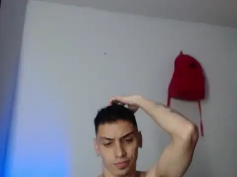 xalejo max online show from November 7, 2025, 4:29 pm