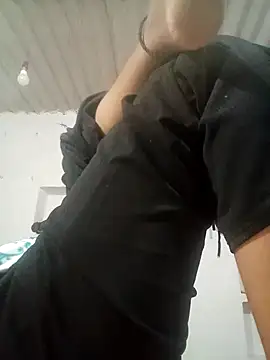 Hot siiii online show from September 14, 2025, 1:54 pm