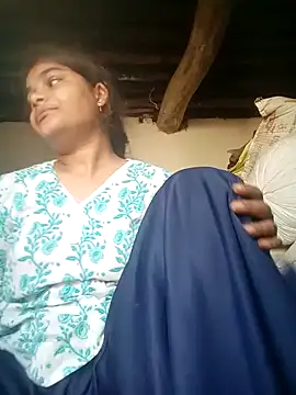 Hot siiii online show from September 21, 2025, 1:51 am