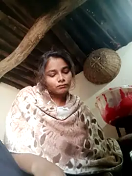 Hot siiii online show from November 26, 2025, 3:07 am