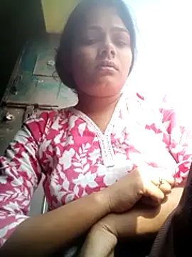 Hot siiii online show from November 30, 2025, 4:38 am