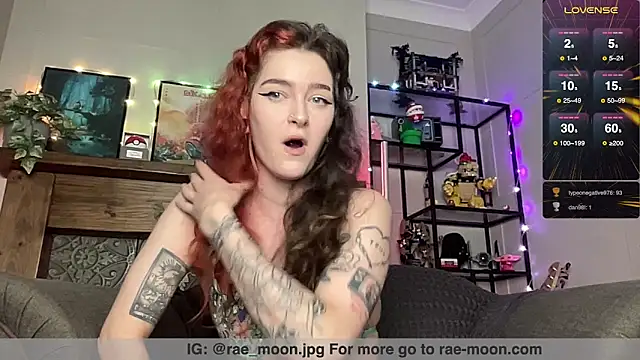 Snapshot of rae_moonn chatting on June 15, 2026, 4:53 pm rae moonn online show from June 15, 2026, 4:53 pm
